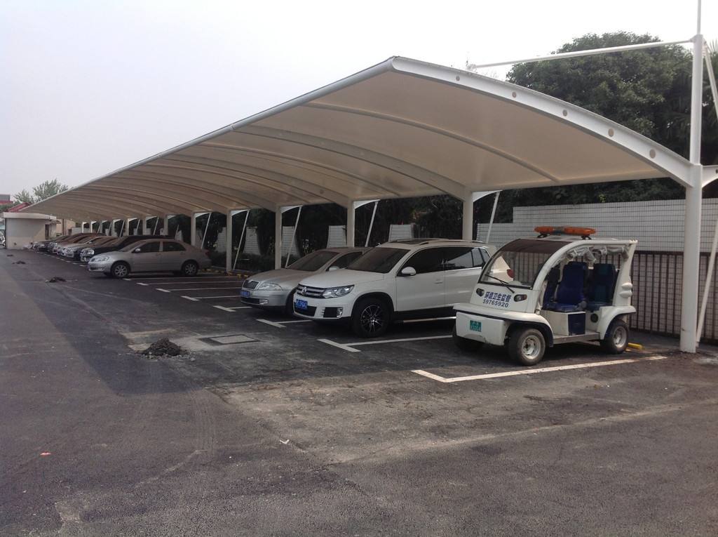 膜結(jié)構(gòu)工程竣工車棚 膜結(jié)構(gòu)工程竣工車棚